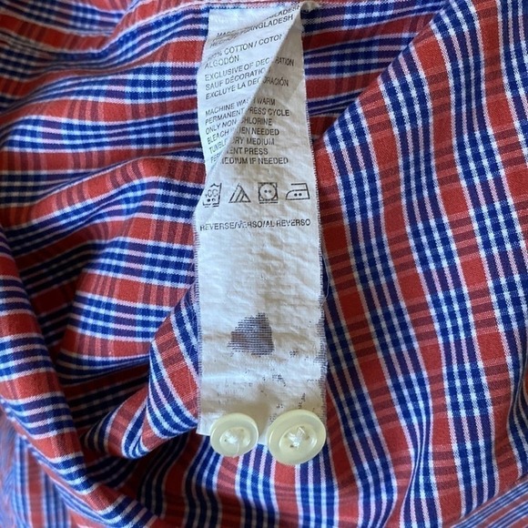 Mens Izod button down shirt. Long sleeves. Navy and red plaid. Large - Picture 9 of 11